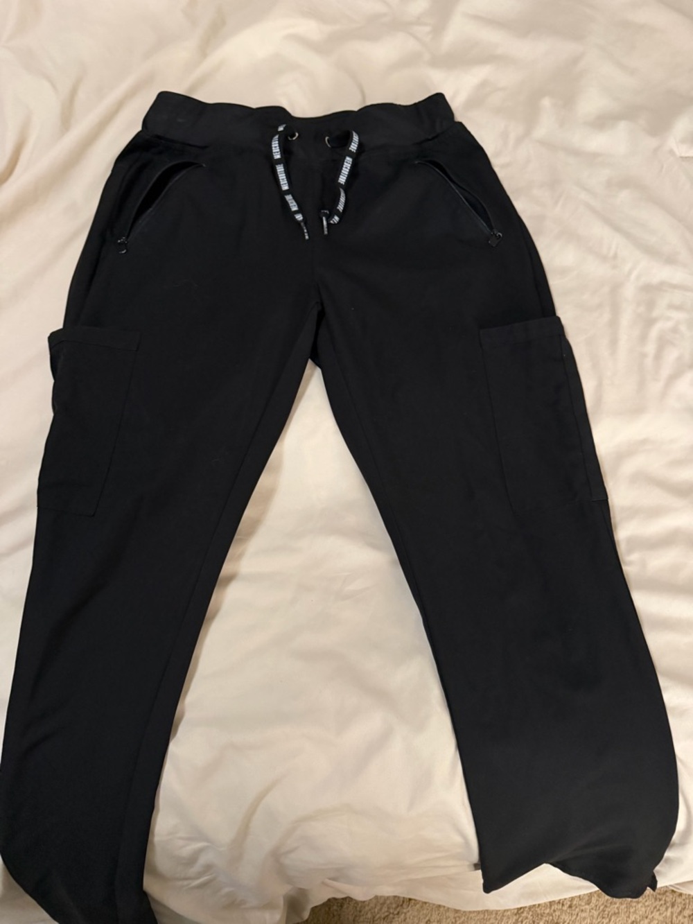 Women’s Medcouture scrub bottoms